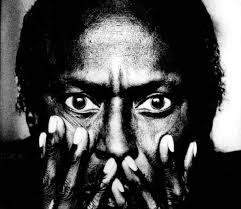Miles Davis and the Birth of the Infinite: The Spatial Chronicle of ‘Kind of Blue’ and the Modal Jazz Revolution