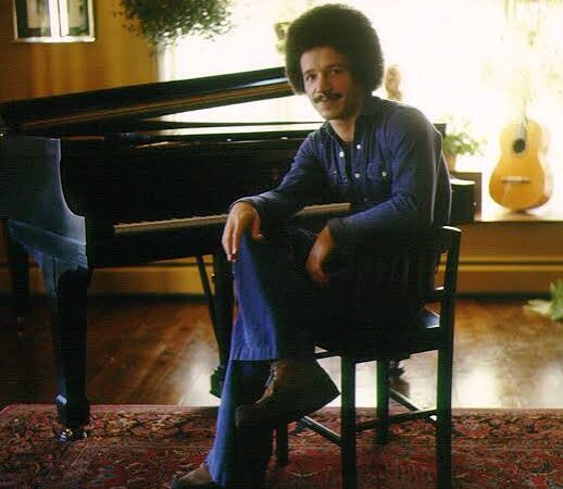Keith Jarrett and the Architecture of the Unforeseen: The Köln Concert, the Defective Bösendorfer, and the 1975 ECM Solo Transmutation