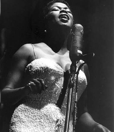 Sarah Vaughan and the Golden Horn: The Divine One, Clifford Brown, and the 1954 EmArcy Perfection